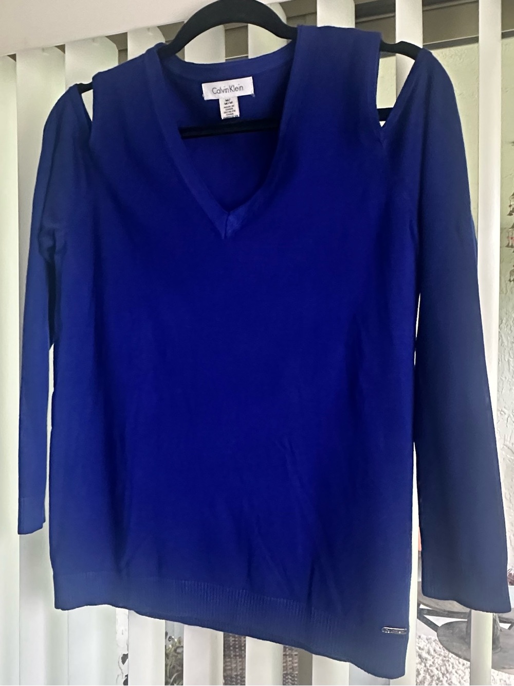 Calvin Klein Blue V-Neck Cold-Shoulder Sweater